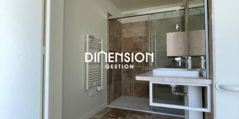 appartement à QUINSAC (33360)