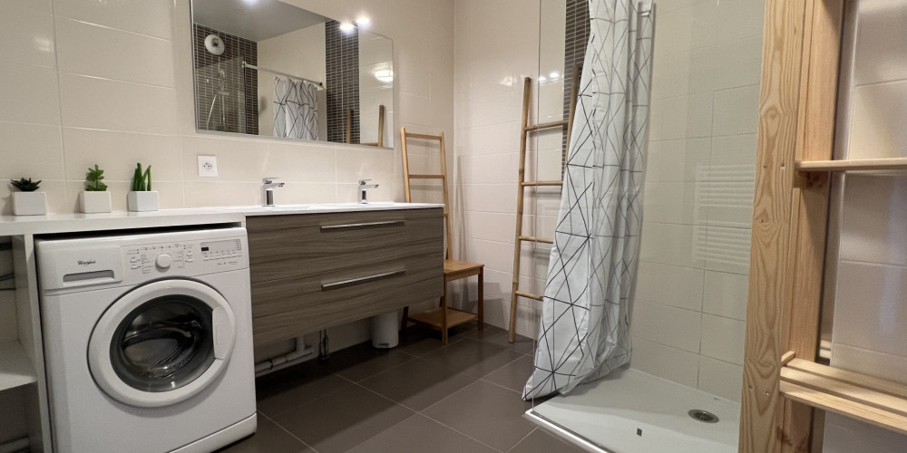 appartement à BORDEAUX (33000)