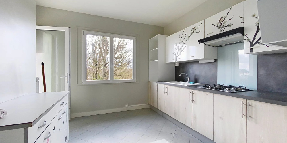 appartement à STE FOY LA GRANDE (33220)
