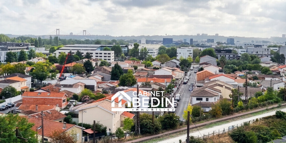 appartement à LE BOUSCAT (33110)