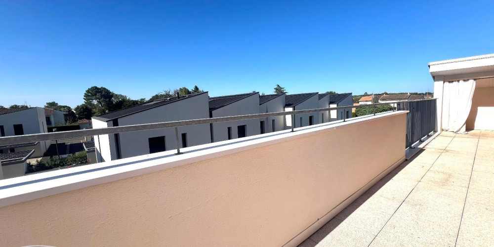 appartement à CADAUJAC (33140)