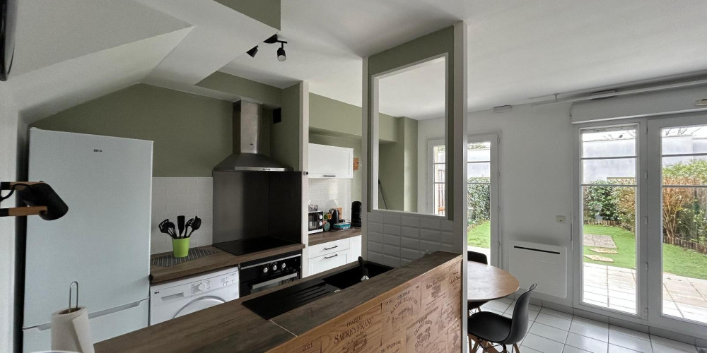 appartement à BRUGES (33520)