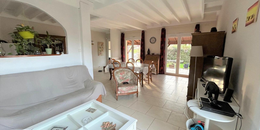 maison à AMBARES ET LAGRAVE (33440)