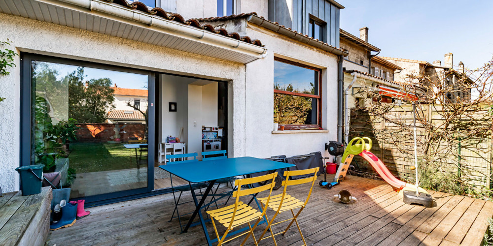 maison à BORDEAUX (33800)