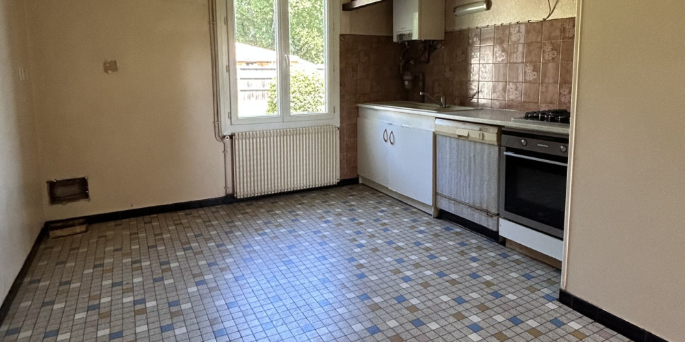 maison à IZON (33450)