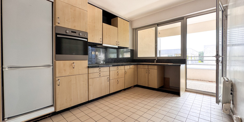 appartement à BORDEAUX (33000)