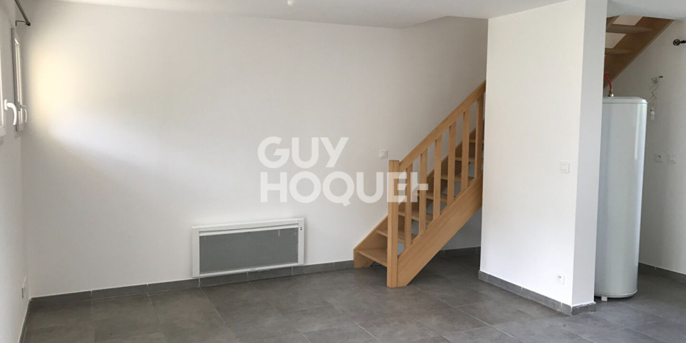 maison à ST CAPRAIS DE BORDEAUX (33880)