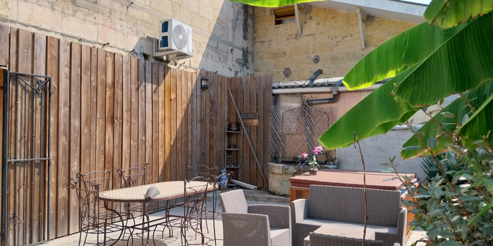 maison à STE TERRE (33350)