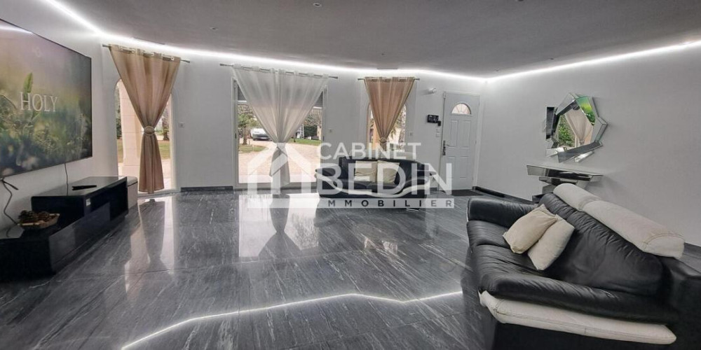 maison à AMBARES ET LAGRAVE (33440)