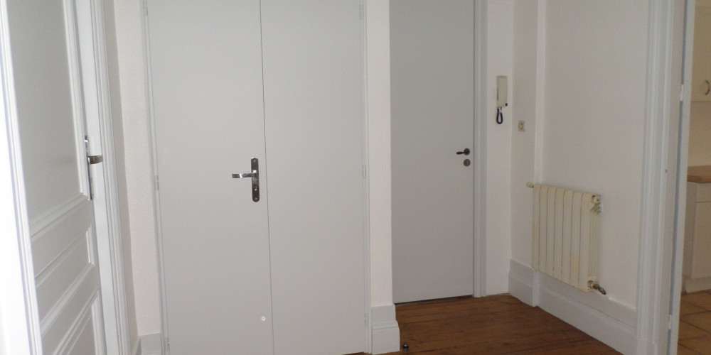 appartement à BORDEAUX (33000)