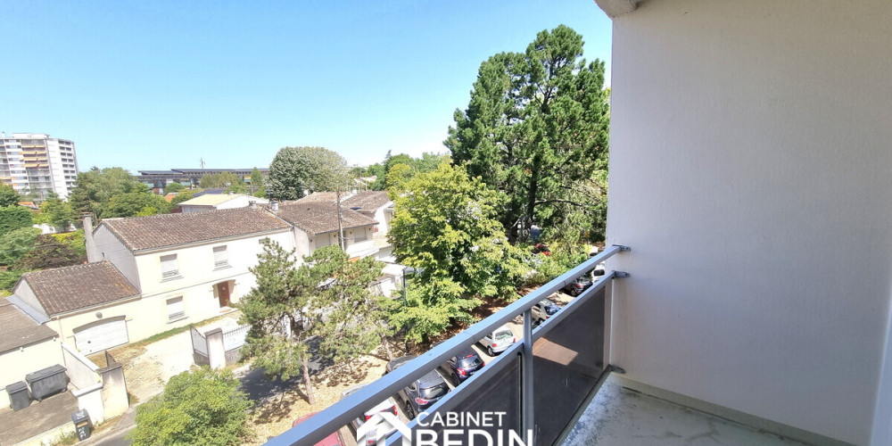 appartement à BORDEAUX (33200)