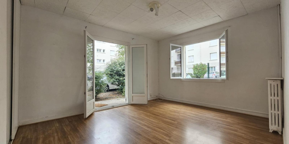 maison à LE BOUSCAT (33110)