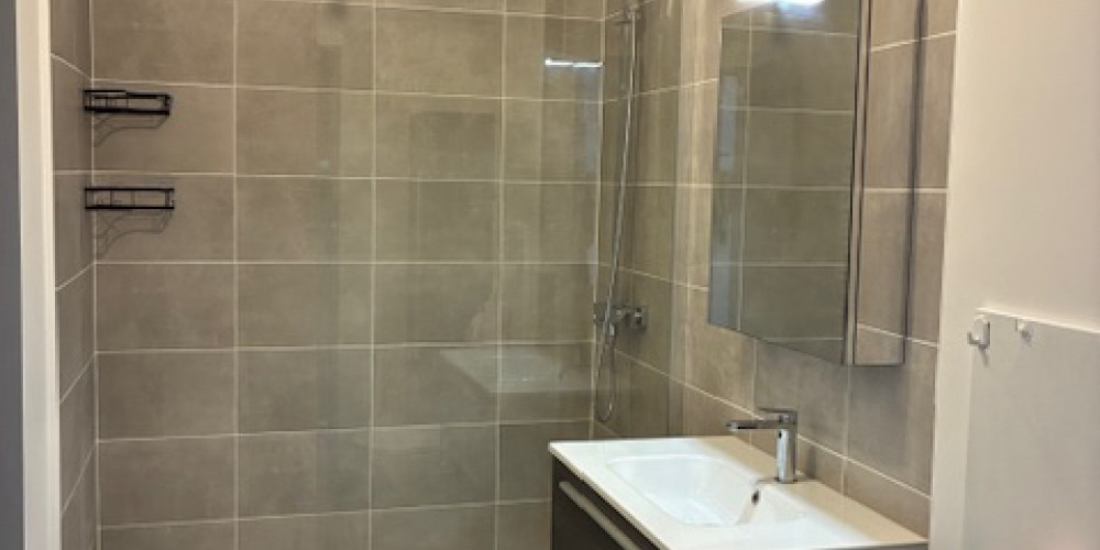 appartement à BORDEAUX (33200)