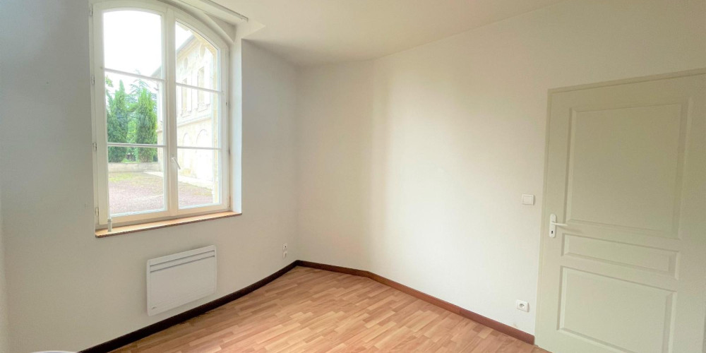 appartement à COUTRAS (33230)