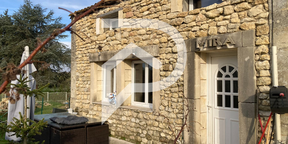 maison à BRANNE (33420)