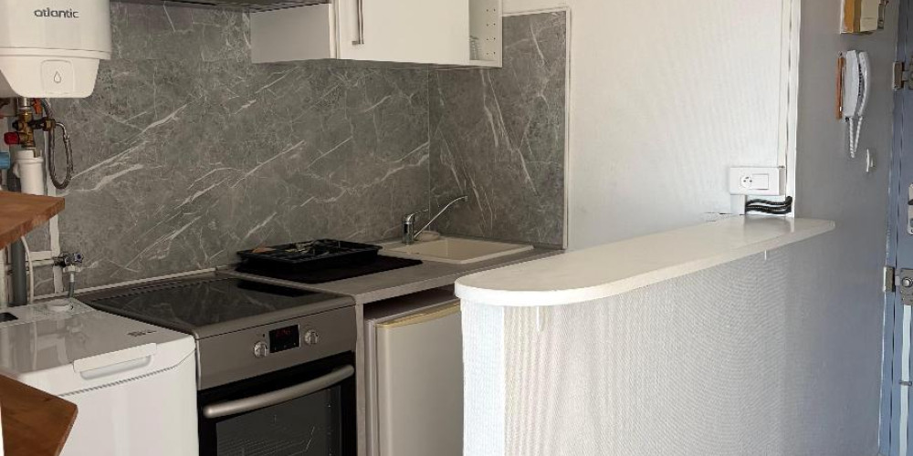 appartement à BORDEAUX (33800)