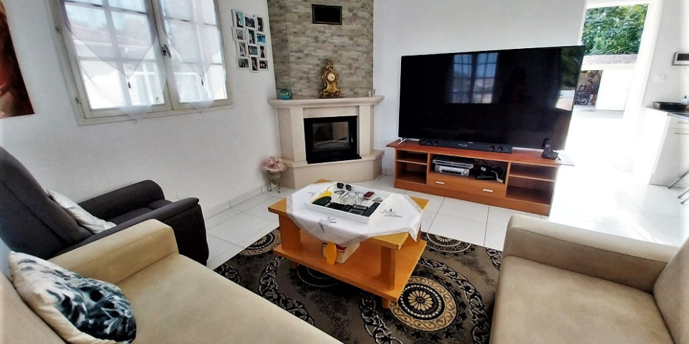 maison à PODENSAC (33720)