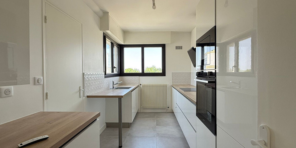 appartement à BORDEAUX (33200)