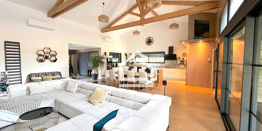 maison à LE PIAN MEDOC (33290)