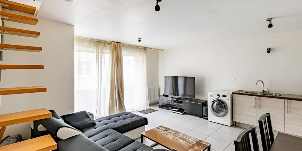 appartement à PAREMPUYRE (33290)