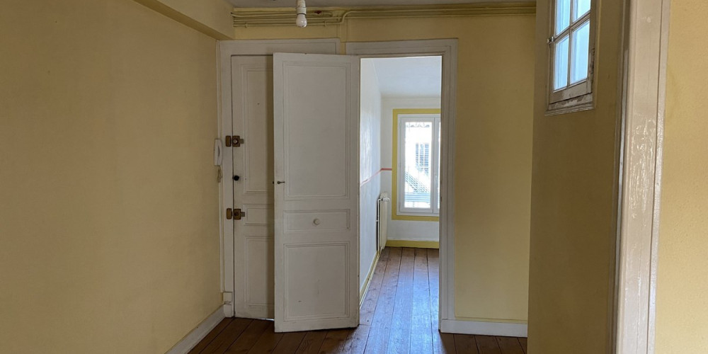 appartement à BORDEAUX (33000)