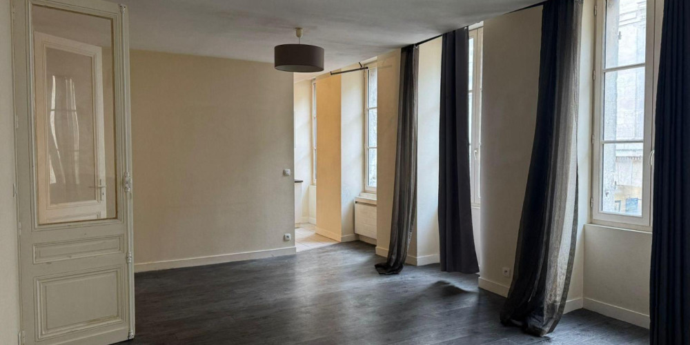 appartement à BORDEAUX (33000)