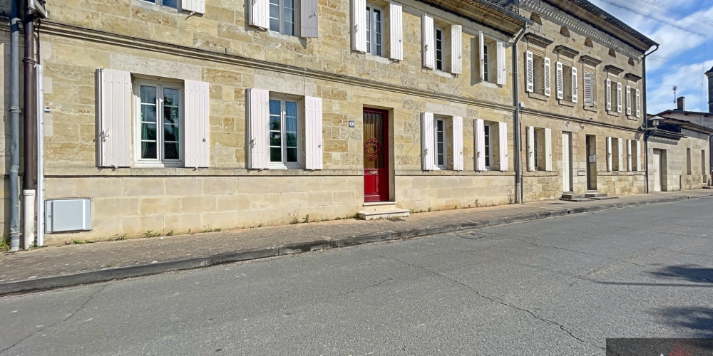 maison à LES ARTIGUES DE LUSSAC (33570)
