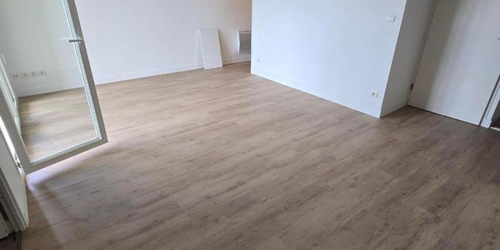 appartement à VAYRES (33870)