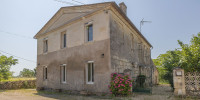maison à FRONSAC (33126)