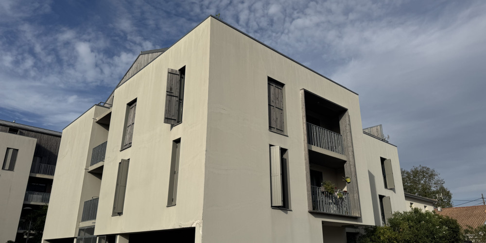 appartement à BORDEAUX (33200)