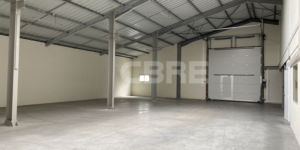 local industriel à PESSAC (33600)