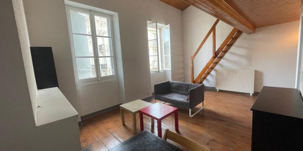 appartement à BORDEAUX (33000)