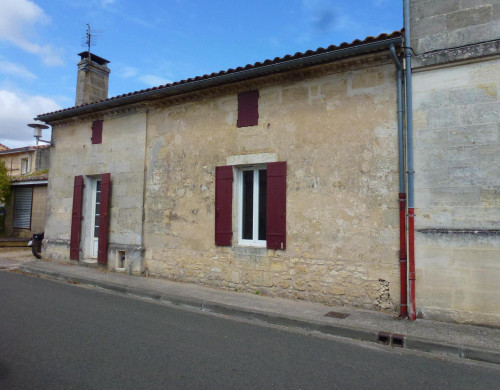 maison  LES ARTIGUES DE LUSSAC