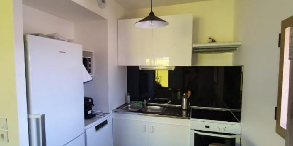 appartement à BORDEAUX (33300)