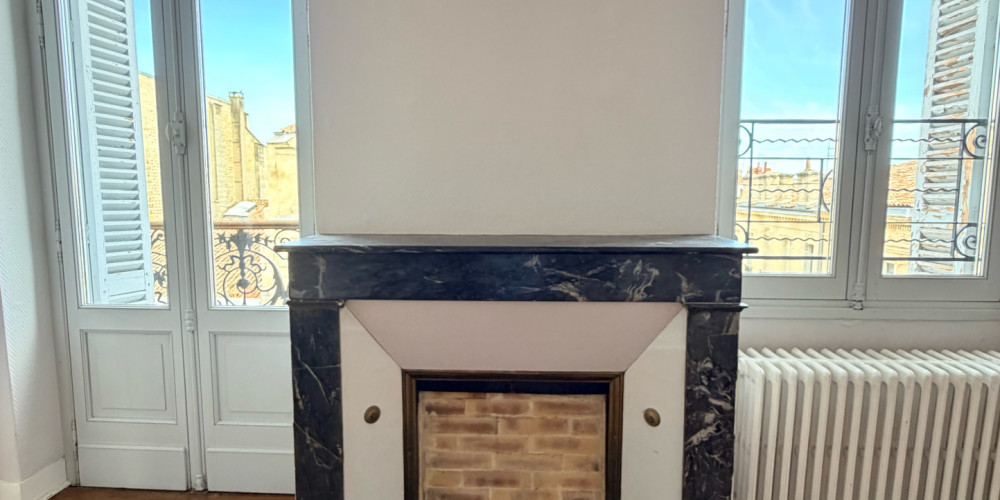 appartement à BORDEAUX (33000)