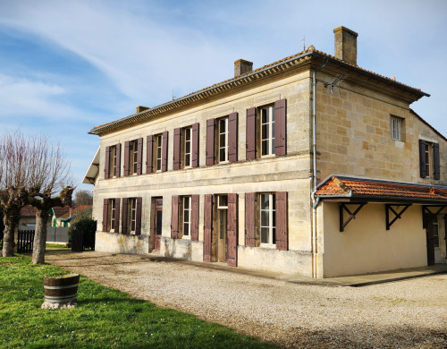 maison  BOURG