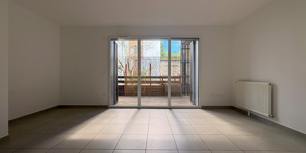 appartement à BORDEAUX (33300)