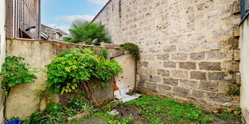 maison à BORDEAUX (33800)