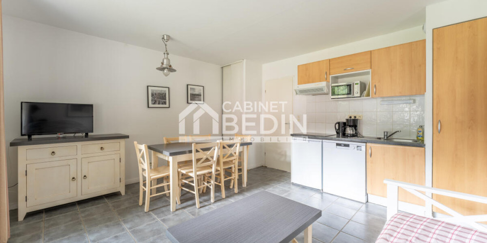 maison à ARES (33740)