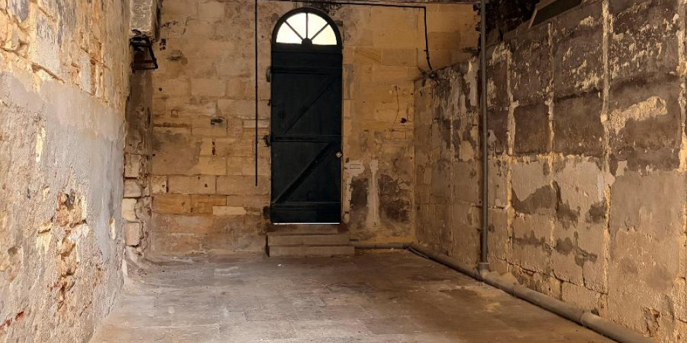 parking à BORDEAUX (33000)