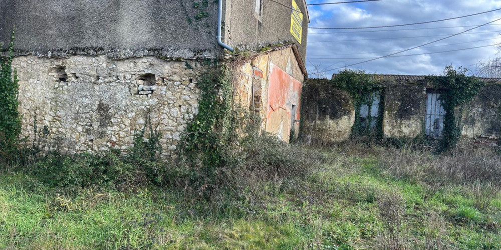 maison à CERONS (33720)
