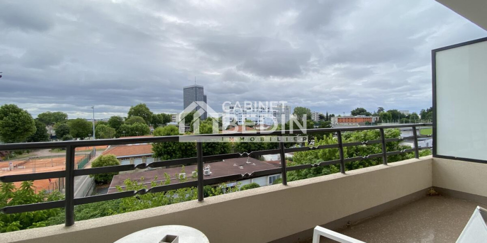 appartement à BORDEAUX (33200)