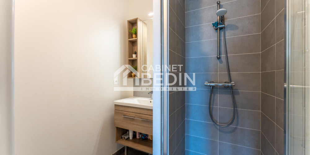 appartement à BORDEAUX (33100)