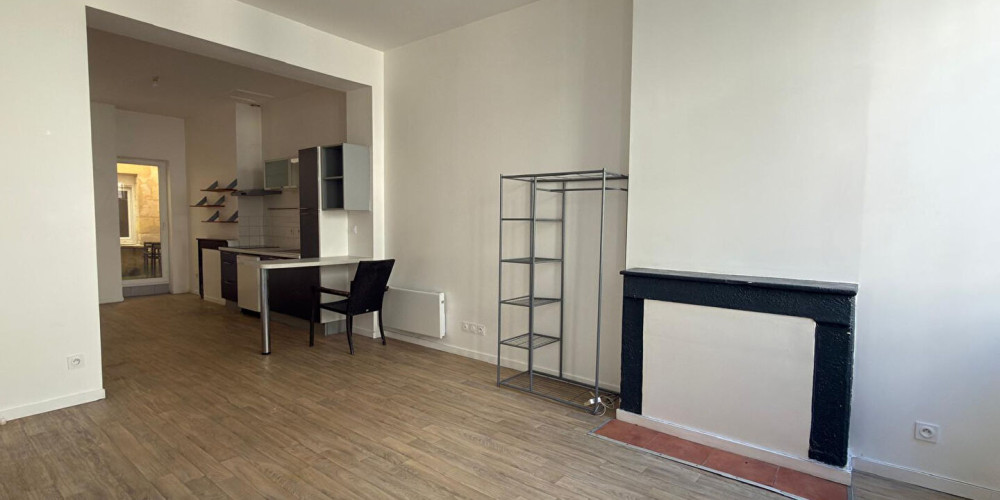 appartement à BORDEAUX (33000)