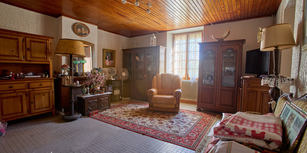 maison à BAZAS (33430)