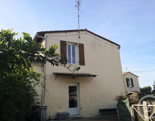 maison  LANGON