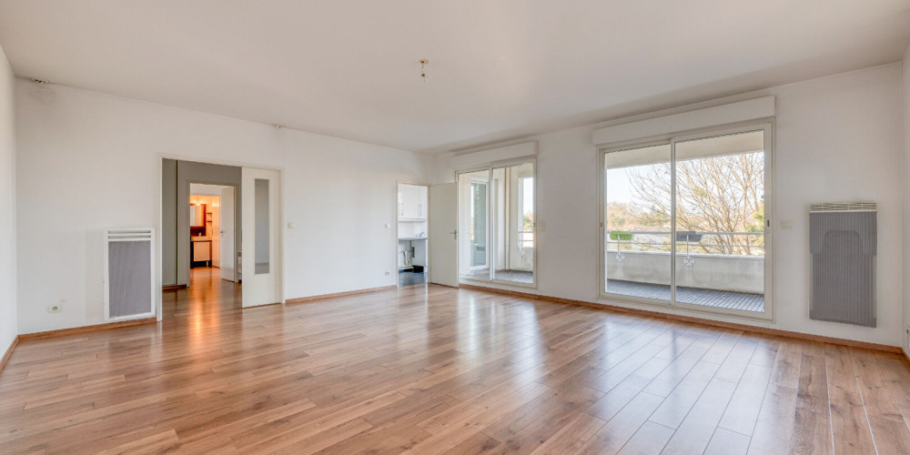 appartement à BORDEAUX (33200)