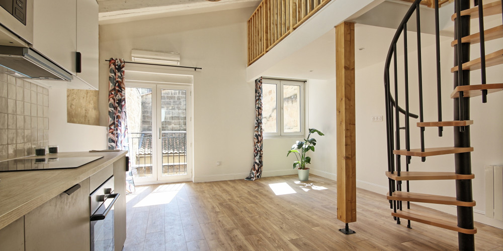 appartement à BORDEAUX (33300)