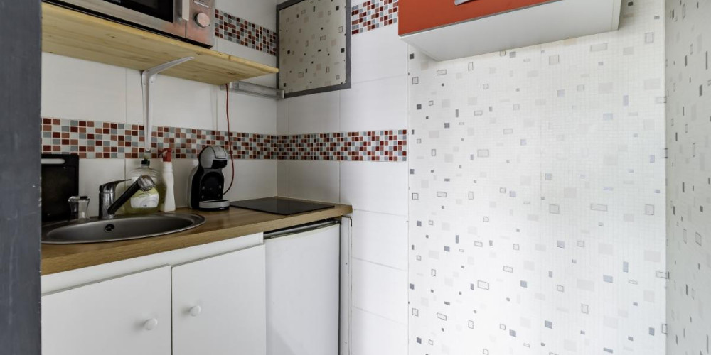 appartement à BORDEAUX (33800)