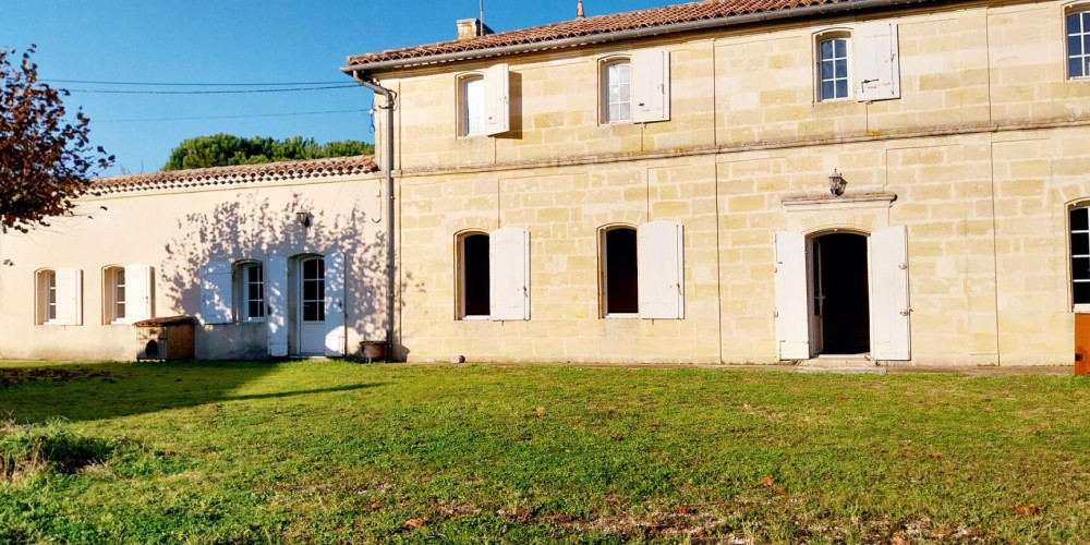 maison à STE TERRE (33350)